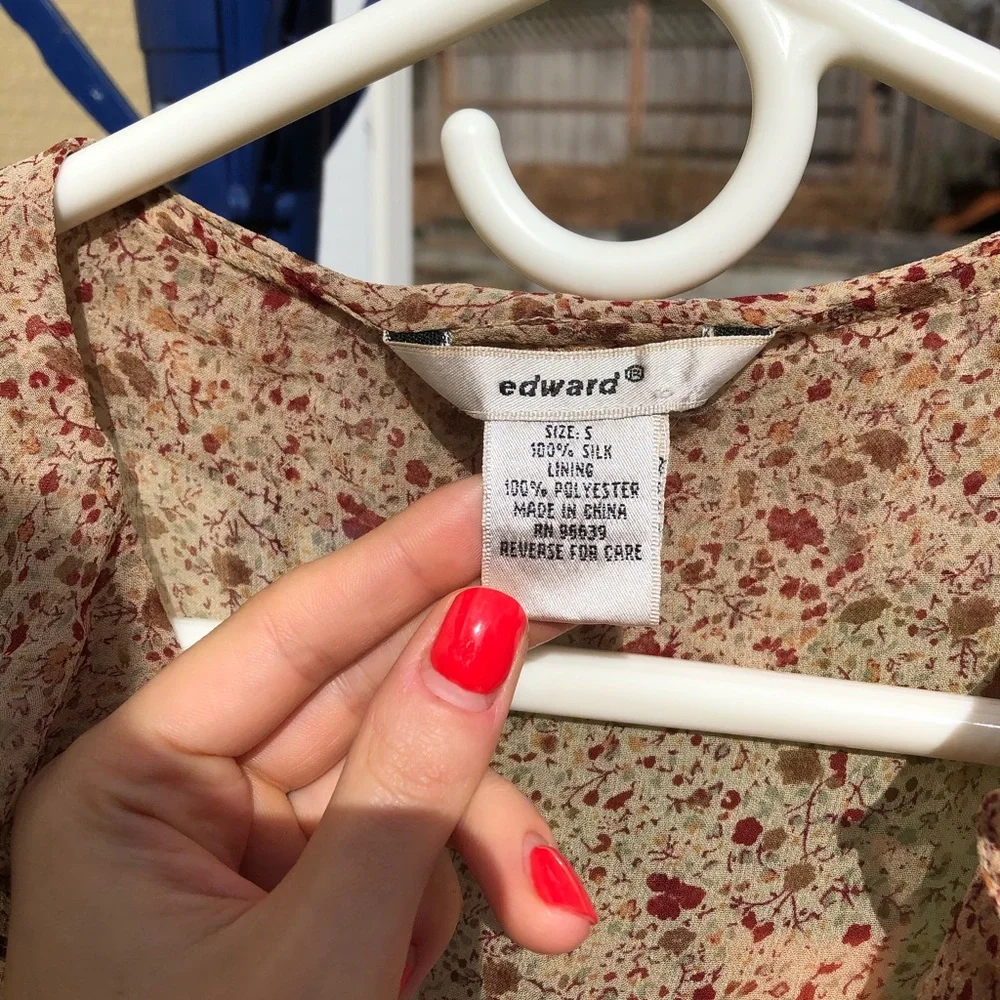 Silk Spring Top - Picture 2 of 6